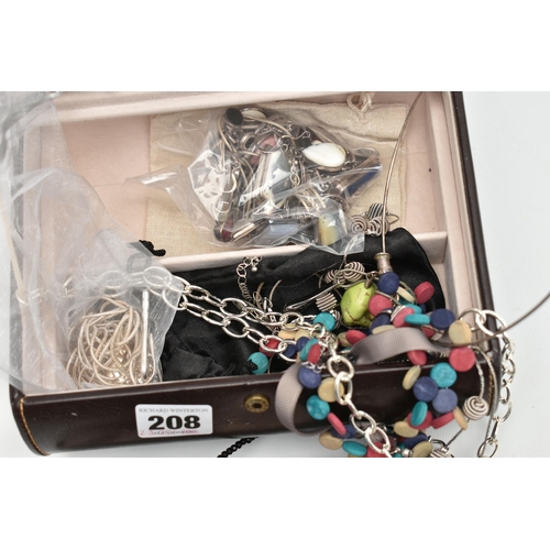 208 - A JEWELLERY BOX WITH CONTENTS OF SILVER AND WHITE METAL JEWELLERY, to include semi-precious gemstone... 