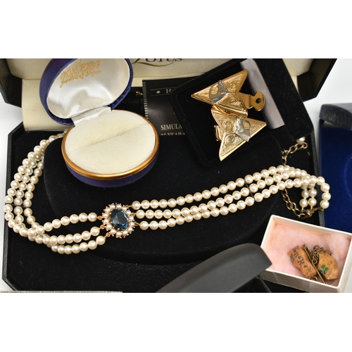 210 - A BOX OF ASSORTED COSTUME JEWELLERY, to include brooches, compact, a cased 'Lotus' imitation pearl c... 