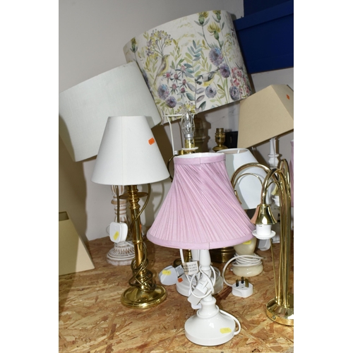 326 - THIRTEEN TABLE LAMPS, generally modern/late twentieth century, most with shades (13) (Condition Repo... 