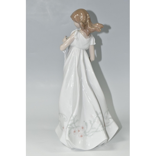 408 - A LLADRO PORCELAIN FIGURE, 'Treasures of the Earth'  model no 7219, sculpted by Marco Antonio Noguer... 