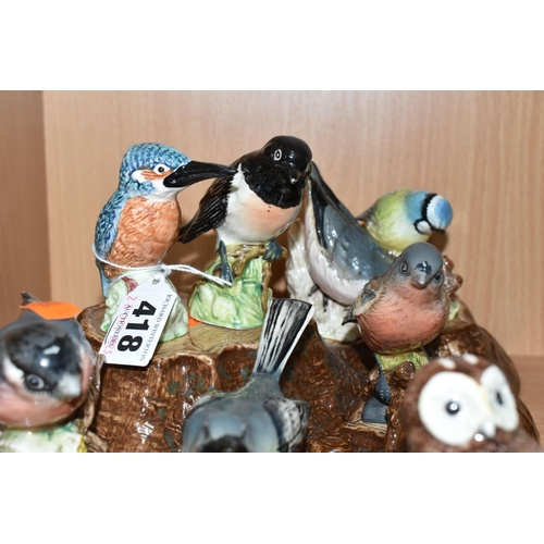 418 - A COLLECTION OF BESWICK BIRDS WITH TWO DISPLAY STANDS, fifteen birds comprising Kingfisher 3275, Wre... 