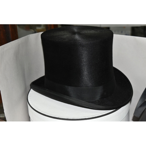 501 - A BOXED TOP HAT, by Lock & Co, St James' Street, London, size 60, height 18cm, inside 17cm x 20cm, b... 