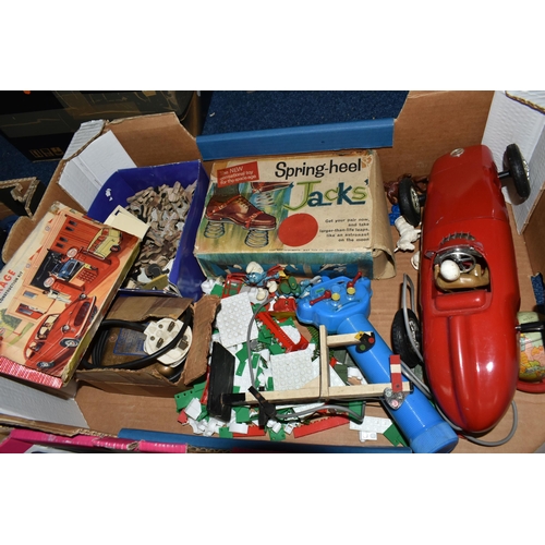 506 - A QUANTITY OF ASSORTED TOYS, to include Welsotoys plastic Esso Garage construction kit, assorted inc... 