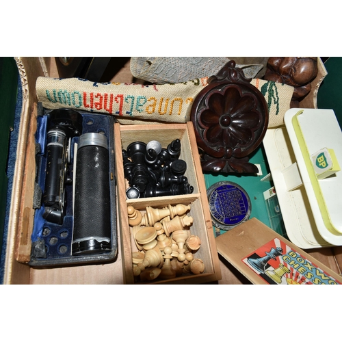 540 - A BOX AND LOOSE VINTAGE ADVERTISING, SNOOKER BALLS, MATCHBOX GARAGE AND OTHER ITEMS, to include a bo... 