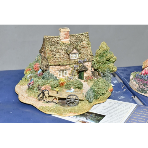 563 - THREE BOXED LILLIPUT LANE ANNIVERSARY COTTAGES, comprising Gertrudes Garden 1995 (leaflet), Cruck En... 