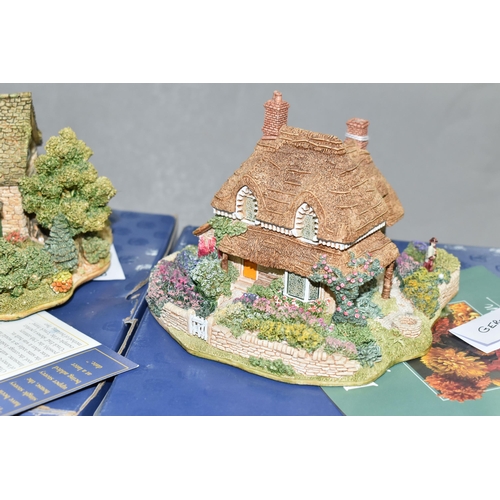 563 - THREE BOXED LILLIPUT LANE ANNIVERSARY COTTAGES, comprising Gertrudes Garden 1995 (leaflet), Cruck En... 