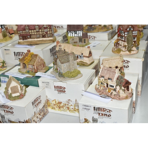 569 - THIRTY ONE BOXED LILLIPUT LANE SCULPTURES FROM THE MIDLANDS COLLECTION, comprising Tudor Court (deed... 