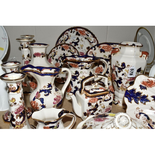 578 - TWENTY THREE PIECES OF MASON'S 'MANDALAY' GIFT AND TEA WARES, comprising four vases, the tallest wit... 