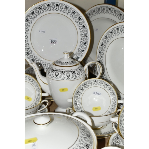 600 - ROYAL CHELSEA AND ROYAL STAFFORD TEA / DINNER WARES, comprising Royal Chelsea Sheringham dinner serv... 