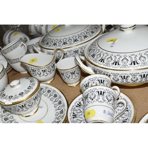 600 - ROYAL CHELSEA AND ROYAL STAFFORD TEA / DINNER WARES, comprising Royal Chelsea Sheringham dinner serv... 