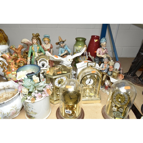 606 - DECORATIVE CERAMICS AND CLOCKS ETC, to include Coopercraft dogs, Beswick 'Black Prince' corgi with c... 