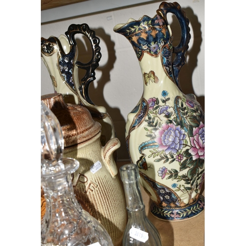 614 - DECORATIVE CERAMICS AND GLASS ETC, to include a Moorcroft baluster shaped vase in the Hibiscus patte... 