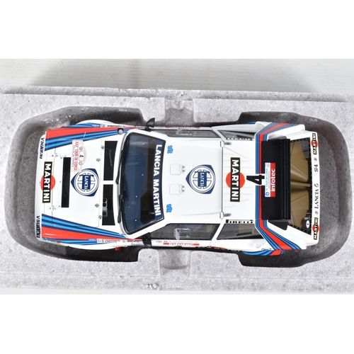 18 - A BOXED AUTOART SIGNATURE MODEL LANCIA DELTA S4, 1:18 scale, Tour De Corse 1986, Toivonen-Cresto #4,... 