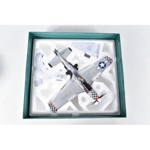 8 - A BOXED LIMITED EDITION CORGI AVIATION ARCHIVE P-51D-20-NA MUSTANG MODEL MILITARY AIRCRAFT, 1:32 sca... 