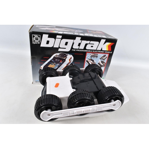 45 - A BOXED ZEON BIG TRAK PROGRAMMABLE ELECTRONIC VEHICLE, not tested, appears complete and in very good... 