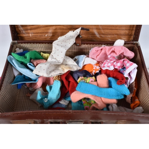 49 - A QUANTITY OF ASSORTED VINTAGE DOLLS, CLOTHING AND ACCESSORIES, to include Pedigree Sindy (back of h... 