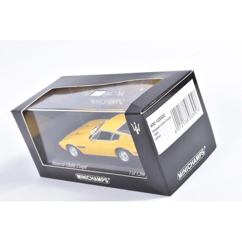 126 - FIVE BOXED MINICHAMP 1:43 SCALE MODEL CARS, to include a 1973 Alfa Romeo Montreal in Arancio Orange ... 