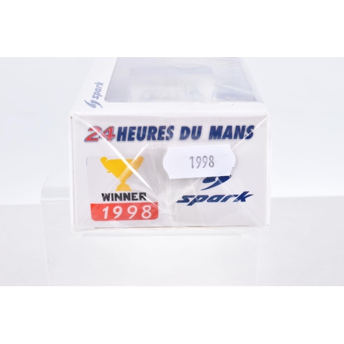 147 - FIVE BOXED LE MANS SPARK MODELS MINIMAX VEHICLES, the first is a Porsche 911 GT1 winner 24H Le Mans ... 