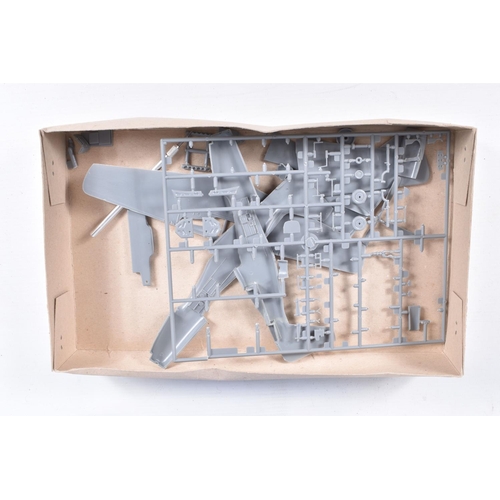 164 - SIX  UNBUILT BOXED MODEL KITS, to include a Historic PF-51H Mustang, 1:48 scale, kit no. 48-005, inc... 