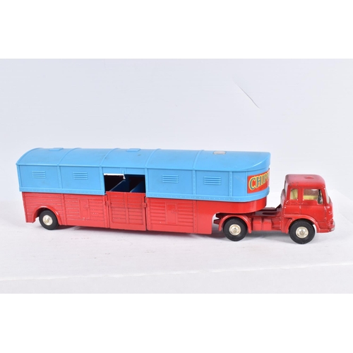 173 - TWO BOXED CORGI TOYS DIE-CAST VEHICLES, to include a Chippefields Circus Horse Transporter with Hors... 