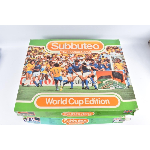 188 - A LARGE QUANTITY OF ASSORTED BOXED AND UNBOXED SUBBUTEO PLAYERS AND ACCESSORIES ETC., to include two... 