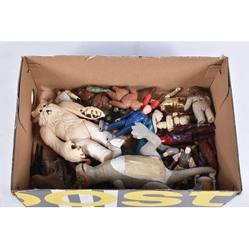 193 - A COLLECTION OF UNBOXED VINTAGE STAR WARS FIGURES, MODEL MILLENNIUM FALCON AND AT-ST SCOUT WALKER, t... 