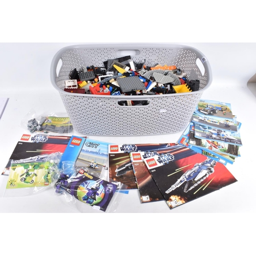 207 - A LARGE TRAY OF LOOSE LEGO AND INSTRUCTION BOOKLETS, books included numbers Lego city 3368, 7637, 60... 