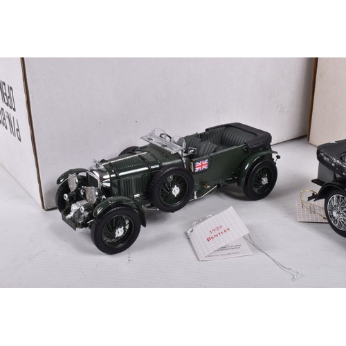 216 - TWO BOXED FRANKLIN MINT 1/24 SCALE MODELS,  1925 Rolls-Royce Silver Ghost and 1929 Bentley 4½ litre ... 