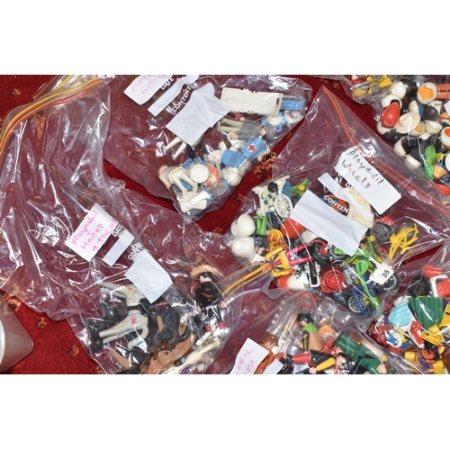 224 - A LARGE QUANTITY OF PLAYMOBIL PLAYSETS, SCENERY, ACCESORIES AND INSTRUCTIONS FOR VARIOUS MODELS, to ... 