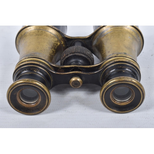 407 - A PAIR OF WWII ERA GERMAN FIELD GLASSES, these feature the makers name of Carl Zeiss Jena and 1944, ... 