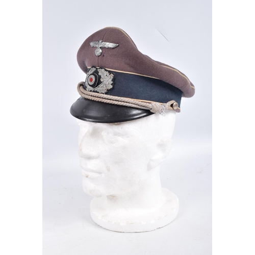 465 - A WWII GERMAN POLITICAL LEADER BROWN CLOTH VISOR CAP, this cap has a cockade, a metal eagle insignia... 