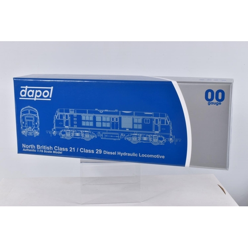 244 - A BOXED DAPOL OO GAUGE NORTH BRITISH CLASS 29 Diesel Hydraulic Locomotive, BR Blue D6129 Headcode Bo... 