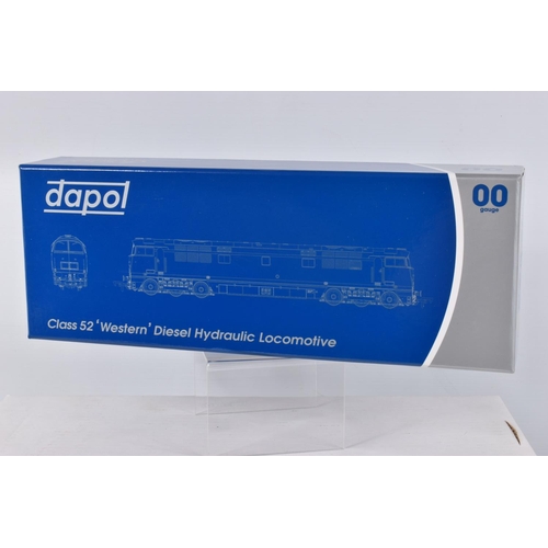 258 - A BOXED DAPOL OO GAUGE CLASS 52 'WESTERN' DIESEL HYDRAULIC LOCOMOTIVE, 'Western Stalward' D1006 in M... 