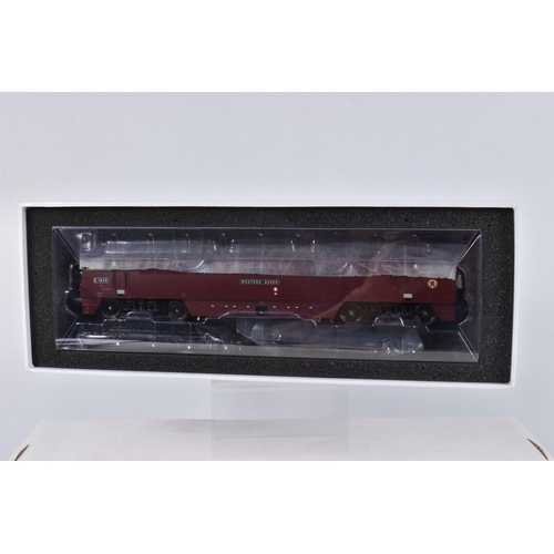 266 - A BOXED HELJAN RAILWAY MODEL OO GAUGE CLASS 52,     'Western Queen' D1040 in maroon with small yello... 