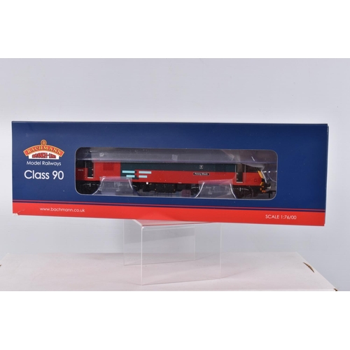 282 - A BOXED  BACHMANN  BRANCHLINE  MODEL  RAILWAYS  OO GAUGE Class 90 'Penny Black' 90019 Rail Express S... 