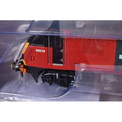 282 - A BOXED  BACHMANN  BRANCHLINE  MODEL  RAILWAYS  OO GAUGE Class 90 'Penny Black' 90019 Rail Express S... 