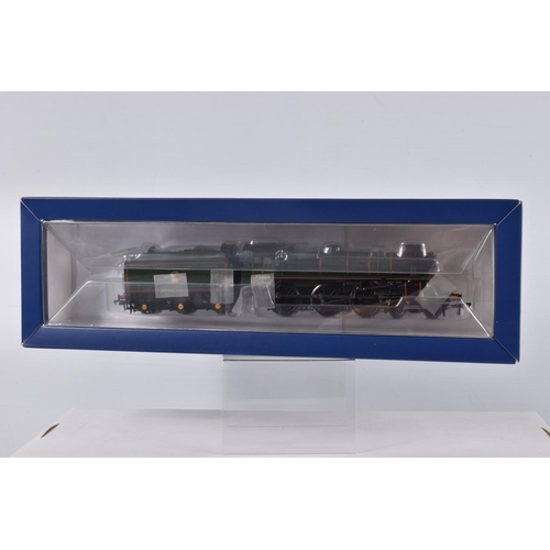 284 - A BOXED  BACHMANN  BRANCHLINE  MODEL RAILWAYS  OO GAUGE Standard Class 4MT, 75069 BR1B Tender BR lin... 