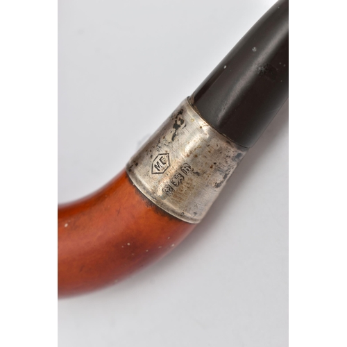 20 - AN EDWARDIAN PIPE, the curved pipe with silver band, hallmark for Birmingham 1907, length 155mm