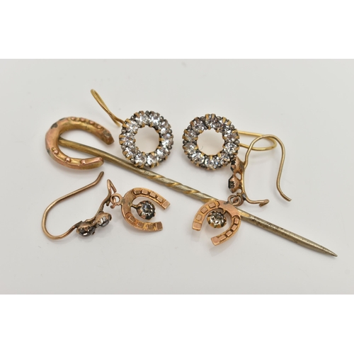 30 - THREE ITEMS OF EARLY TO MID 20TH CENTURY JEWELLERY, to include a horse shoe stickpin, stick believed... 