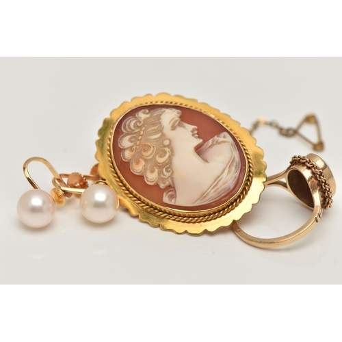 34 - THREE ITEMS OF JEWELLERY, to include a 9ct gold cameo ring, with 9ct hallmark, ring size J, an oval ... 