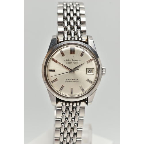 65 - A GENTS 'SEIKO' WRISTWATCH, manual wind, round silver dial signed 'Seiko Sportsman, water proof, Sea... 