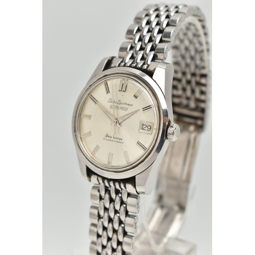 65 - A GENTS 'SEIKO' WRISTWATCH, manual wind, round silver dial signed 'Seiko Sportsman, water proof, Sea... 