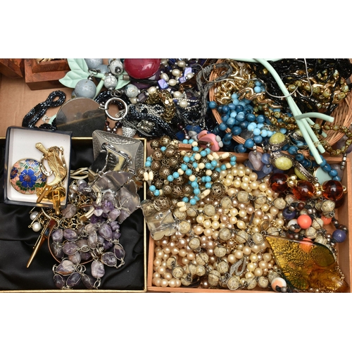 132 - A BOX OF ASSORTED COSTUME JEWELLERY, to include a wooden jewellery box, a burgundy jewellery box, a ... 