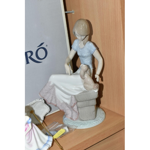 320 - THREE ROYAL DOULTON FIGURINES, LLADRO FOUR SEASONS BELLS AND A BOXED LLADRO FIGURE, comprising  Roya... 