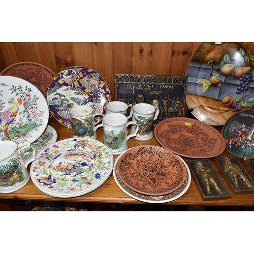 331 - A GROUP OF CERAMICS INCLUDING A HAND PAINTED JOSEPH MOTTRAM FRUIT STUDY MEAT PLATTER, SIX M.F. PLEDG... 