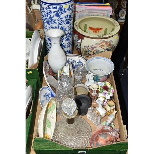 360 - A BOX AND LOOSE CERAMICS AND GLASS WARES, to include a Goldscheider figure of a bird (tail repaired)... 