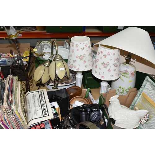 363 - TWO BOXES AND LOOSE LAMPS, CAMERAS AND SUNDRY ITEMS, to include five modern table lamps with shades,... 