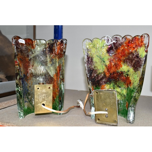 384 - A PAIR OF VINTAGE MURANO AQUARIUM WALL LIGHTS, both having a single fish swimming among pond weed, o... 