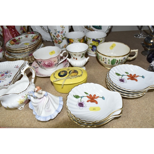 392 - A SELECTION OF NAMED CERAMIC ITEMS ETC, to include Belleek saucers, jugs and bowls, black and green ... 