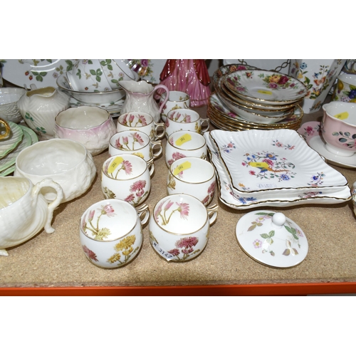 392 - A SELECTION OF NAMED CERAMIC ITEMS ETC, to include Belleek saucers, jugs and bowls, black and green ... 